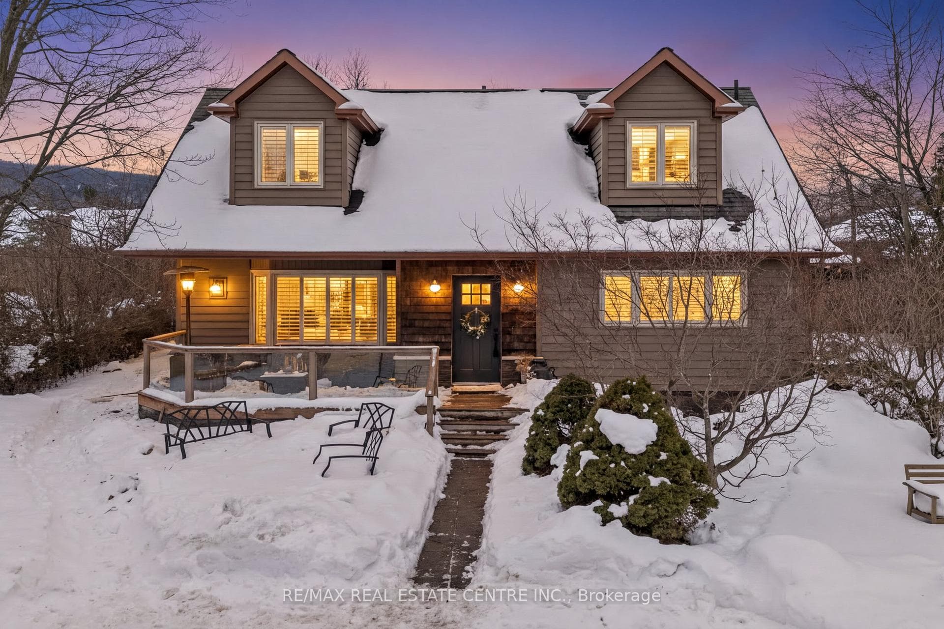 23 Milton Heights Crescent - home for sale in Milton, Ontario