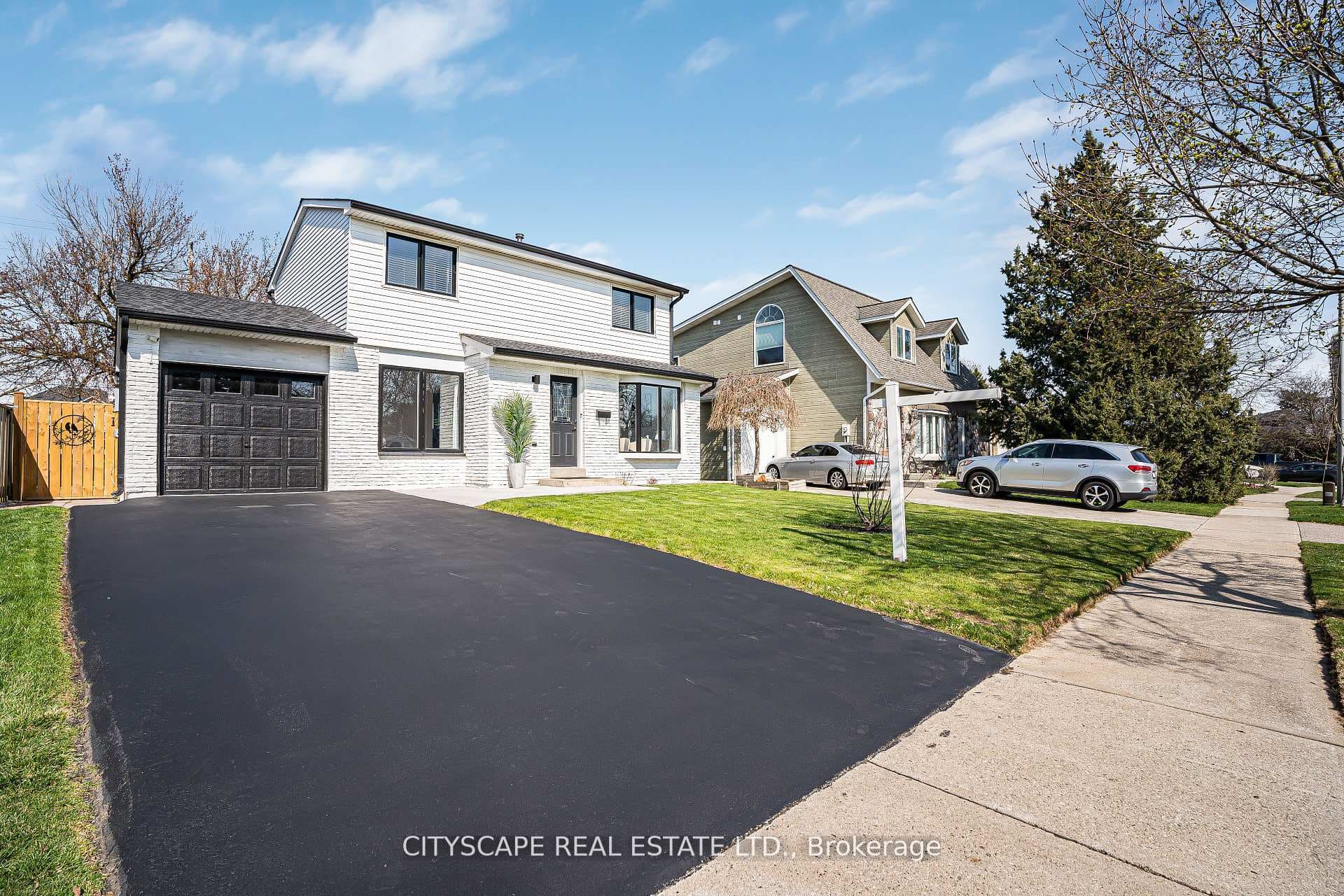 864 Cabot Trail - home for sale in Milton, Ontario