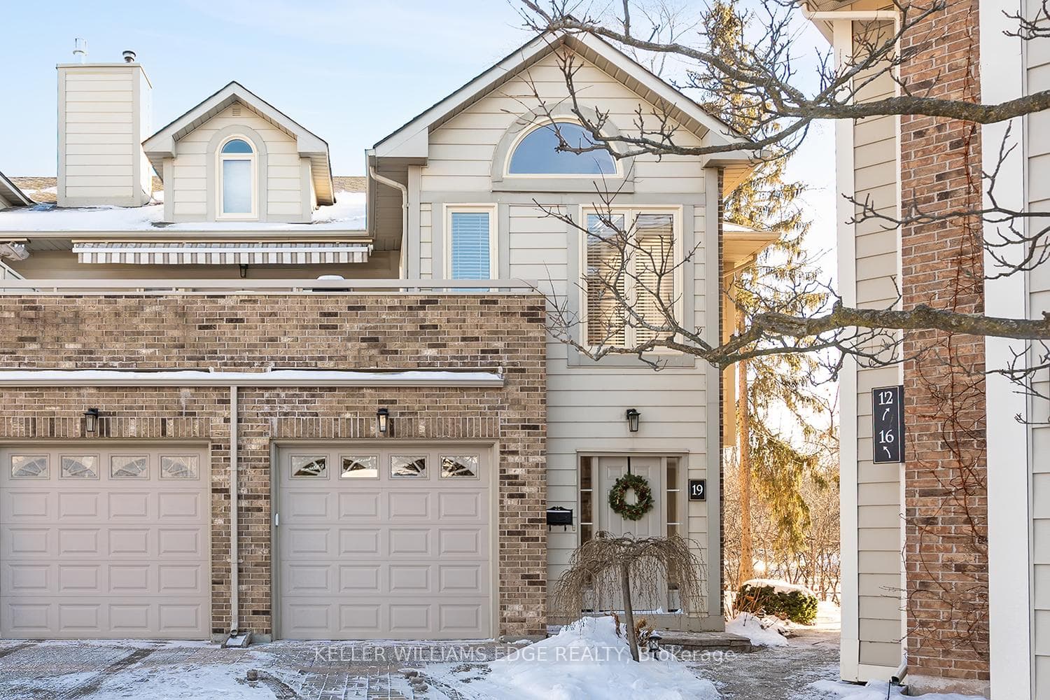 3230 New Street Unit 19 - home for sale in Burlington, Ontario