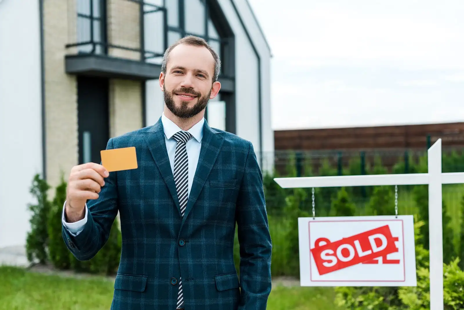 How to Choose a Real Estate Agent for Selling