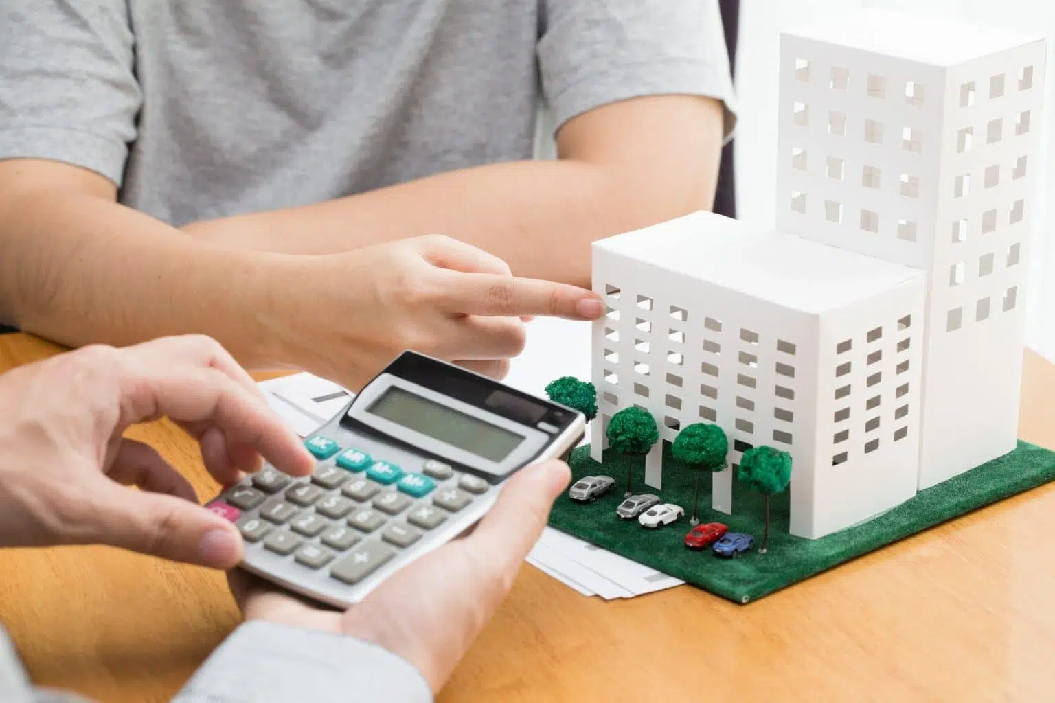 How Much Are Closing Costs for a House